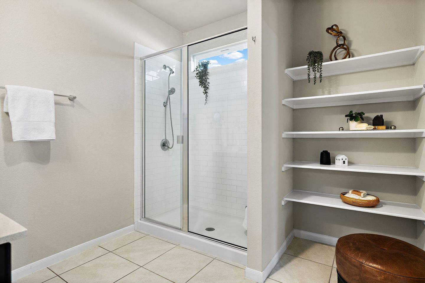 21-web-or-mls-7420-branrust-dr-kcp-010725---58.jpg