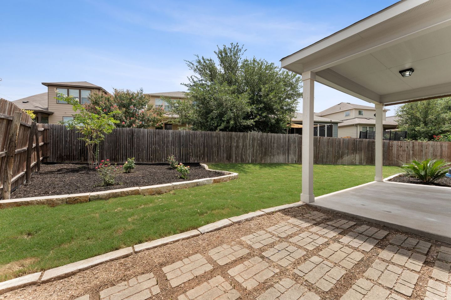 21-web-or-mls-9905-wading-pool-path-22.jpg