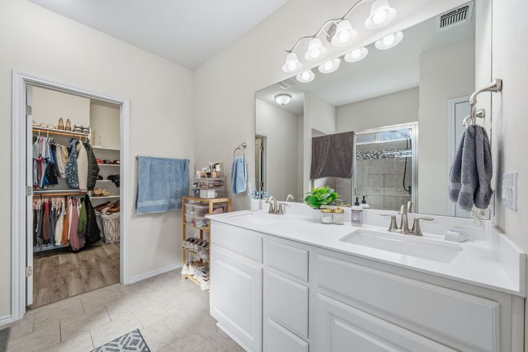 22-sqft-0156.jpg