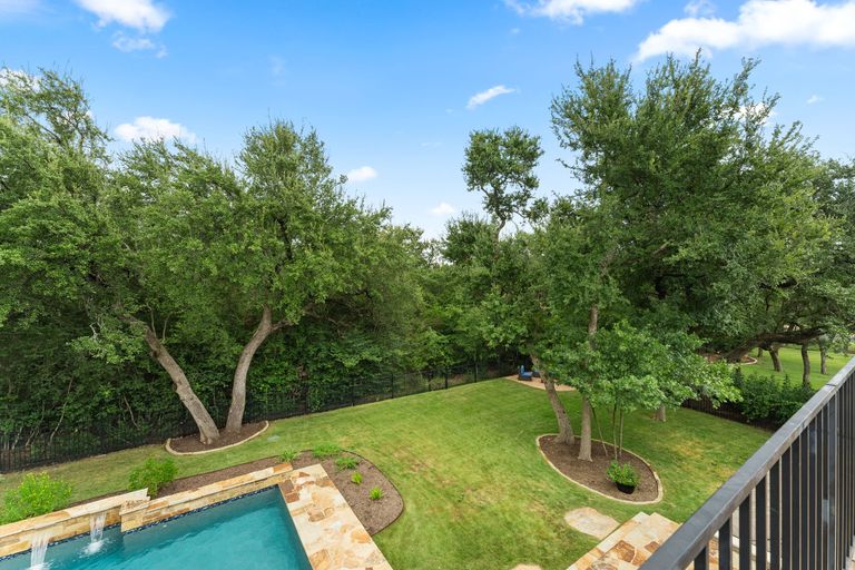 22-web-or-mls-12225-pratolina-dr-(24-of-40).jpg