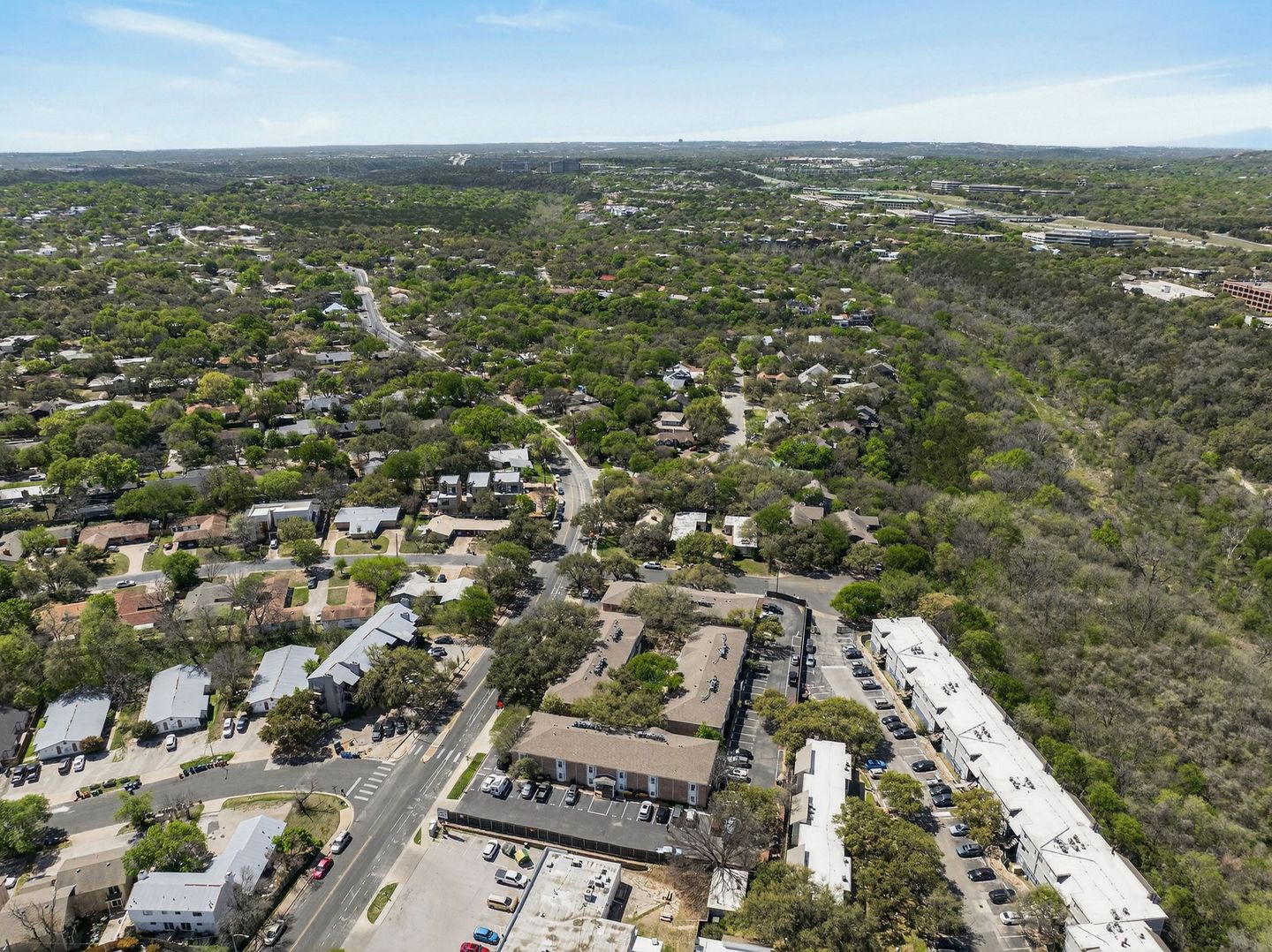 22-web-or-mls-1240-barton-hills-dr-206-(19-of-23).jpg