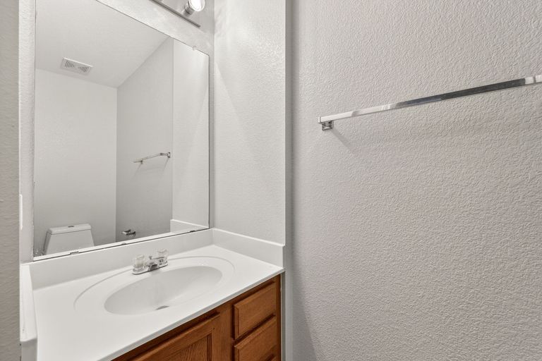 22-web-or-mls-204-lauren-loop-(22-of-27).jpg