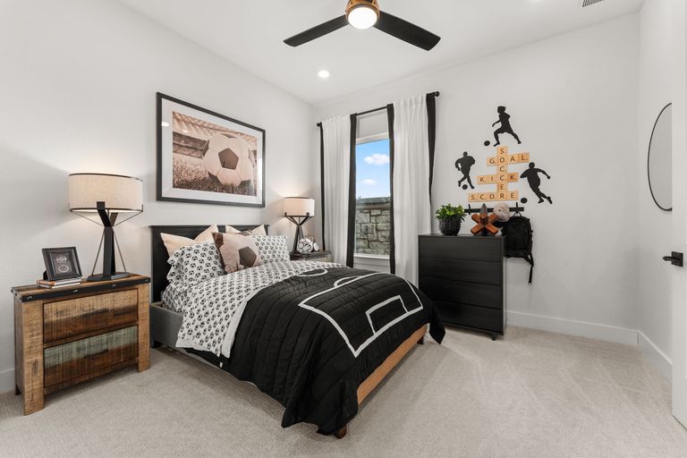 22-web-or-mls-278-milam-crk-dr-(22-of-35).jpg