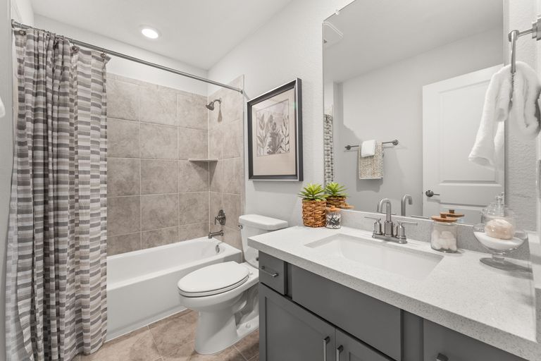 22-web-or-mls-292-milam-crk-dr-(23-of-31).jpg