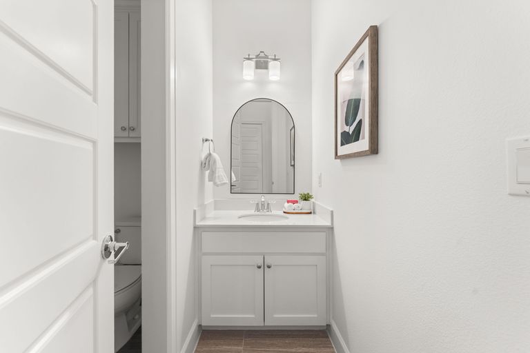 22-web-or-mls-900-lipan-trail-8.jpg