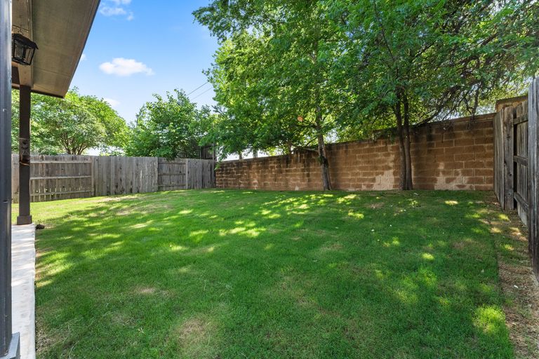 22-web-or-mls-9528-hunter-ln-15-1746648477.jpg