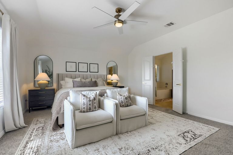 2204-lexfield-ln---web-quality---022---22-primary-bedroom.jpg