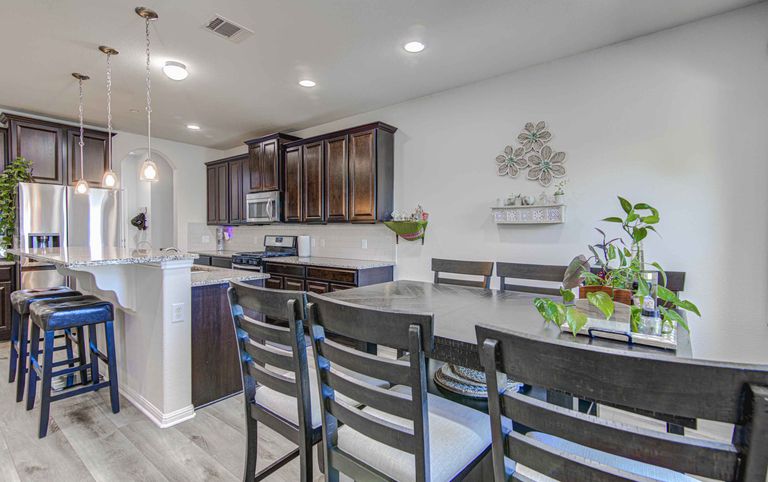 2214-s-lakeline-blvd-philip-rogers-photograph-(c)-14_result.jpg