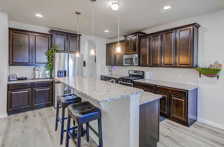 2214-s-lakeline-blvd-philip-rogers-photograph-(c)-16_result.jpg