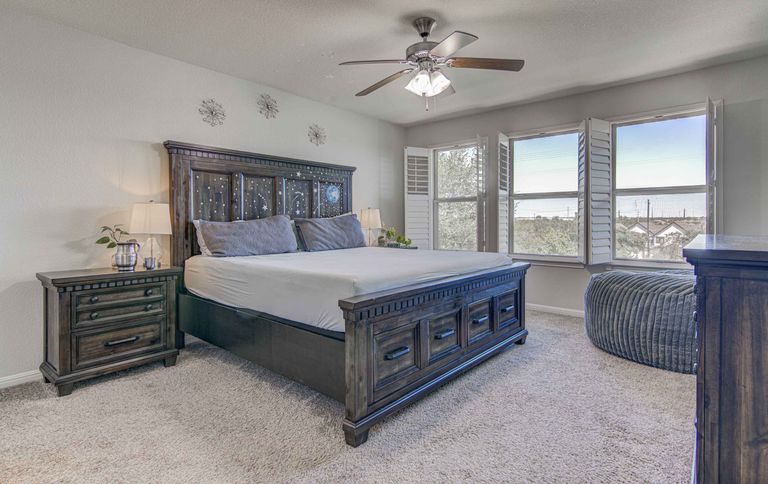 2214-s-lakeline-blvd-philip-rogers-photograph-(c)-20_result.jpg