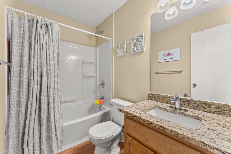 23-custom-12310-alderbrook-dr-(19-of-25).jpg