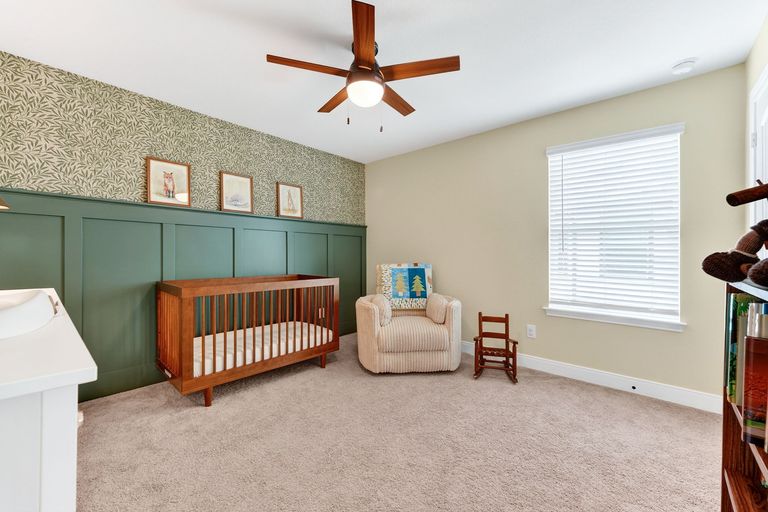 23-web-or-mls-180-kennicott-dr-(21-of-30).jpg