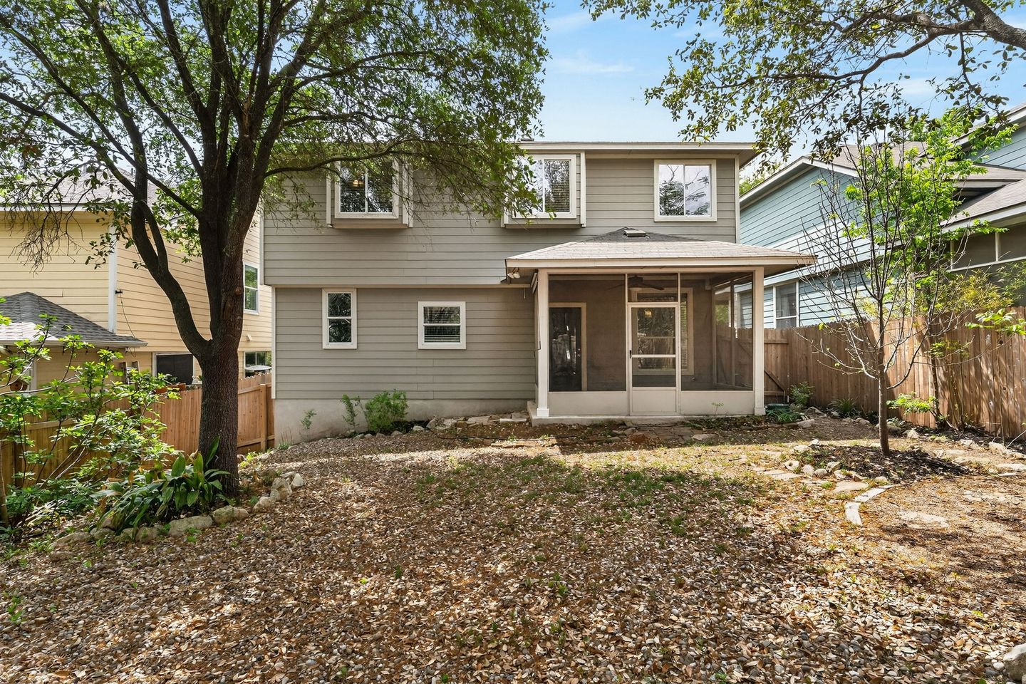 23-web-or-mls-2402-keepsake-dr24.jpg