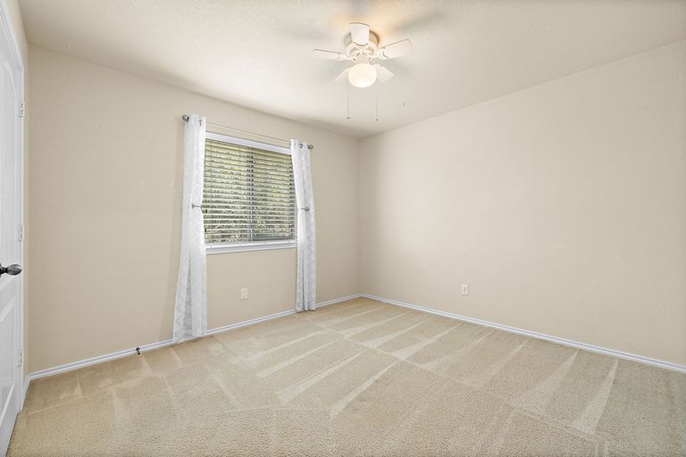 23-web-or-mls-8706-fenton-dr-kcp-071525---35.jpg