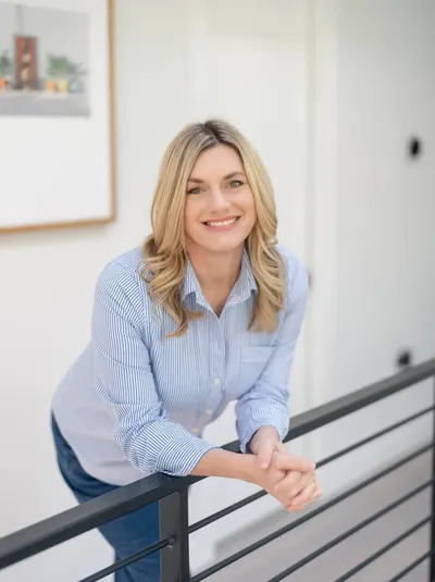 Lisa Roberts