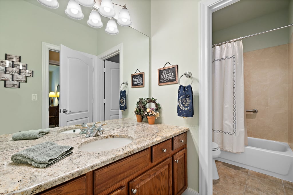 24-custom-718-breezeway-ln-kcp-032124---15.jpg