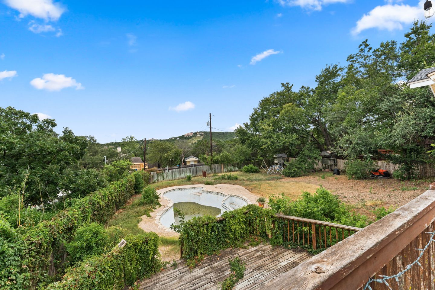 24-web-or-mls-103-westward-cove-23.jpg