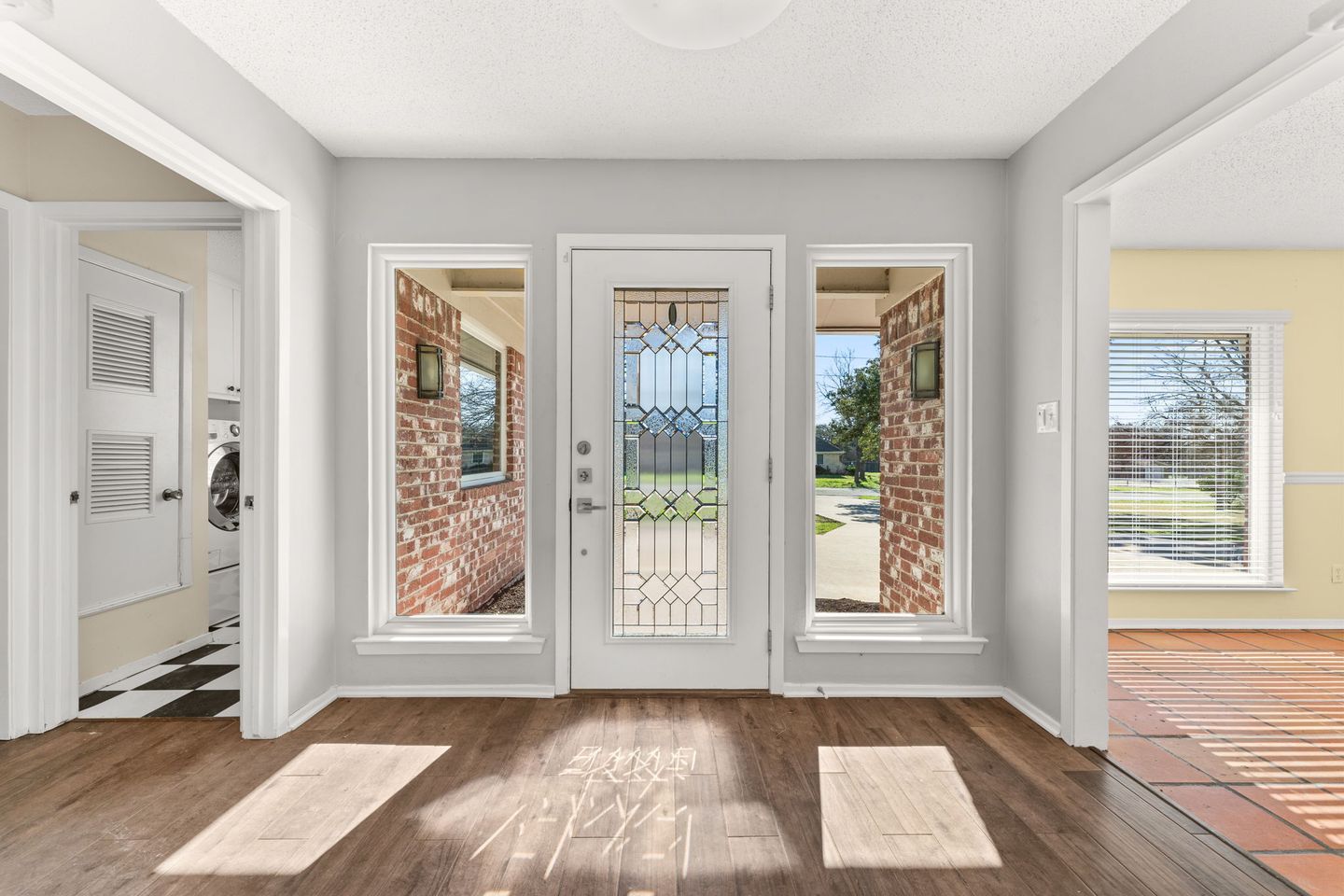 24-web-or-mls-12100-cactus-bend-(35-of-35).jpg