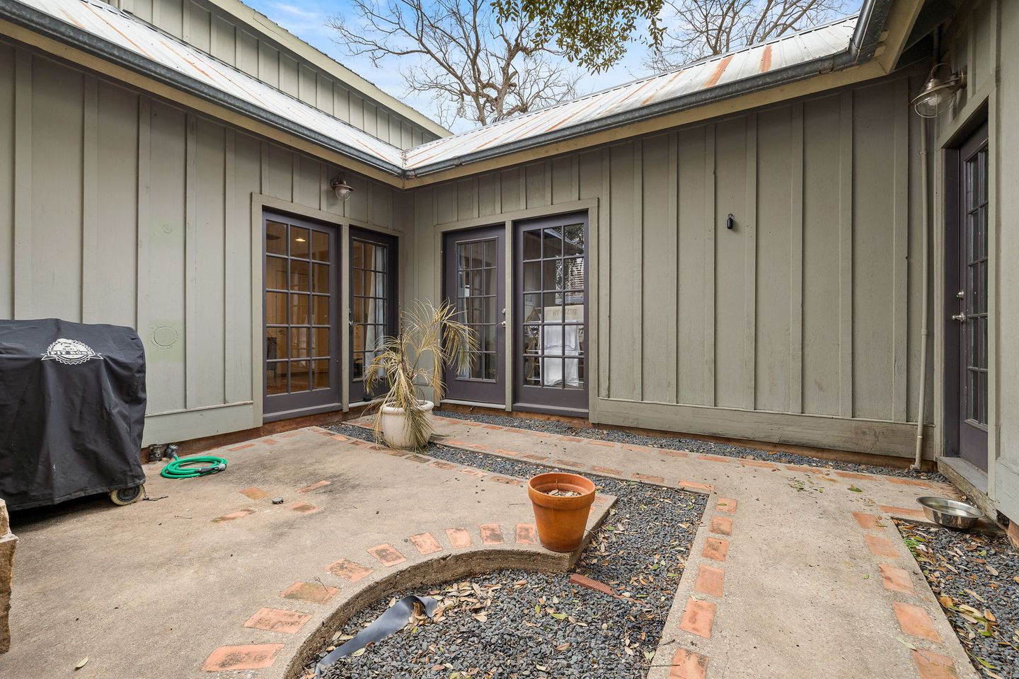 24-web-or-mls-1813-waterston-ave-kcp-022125---116.jpg