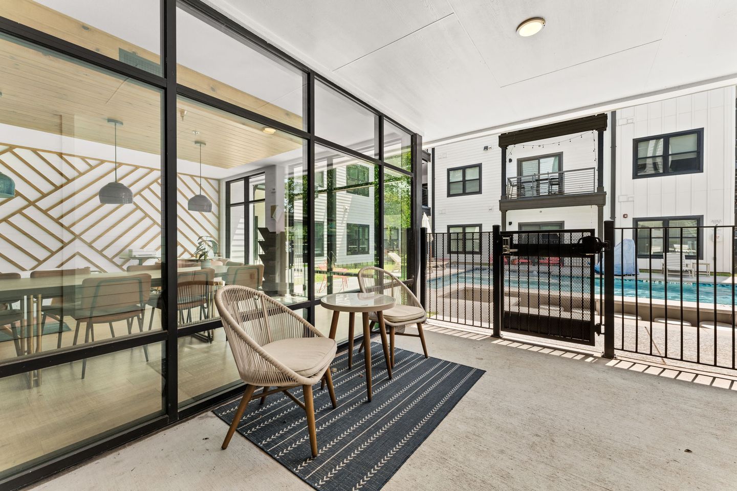 24-web-or-mls-24-web-or-mls-3101-govalle-ave-117-3.jpg