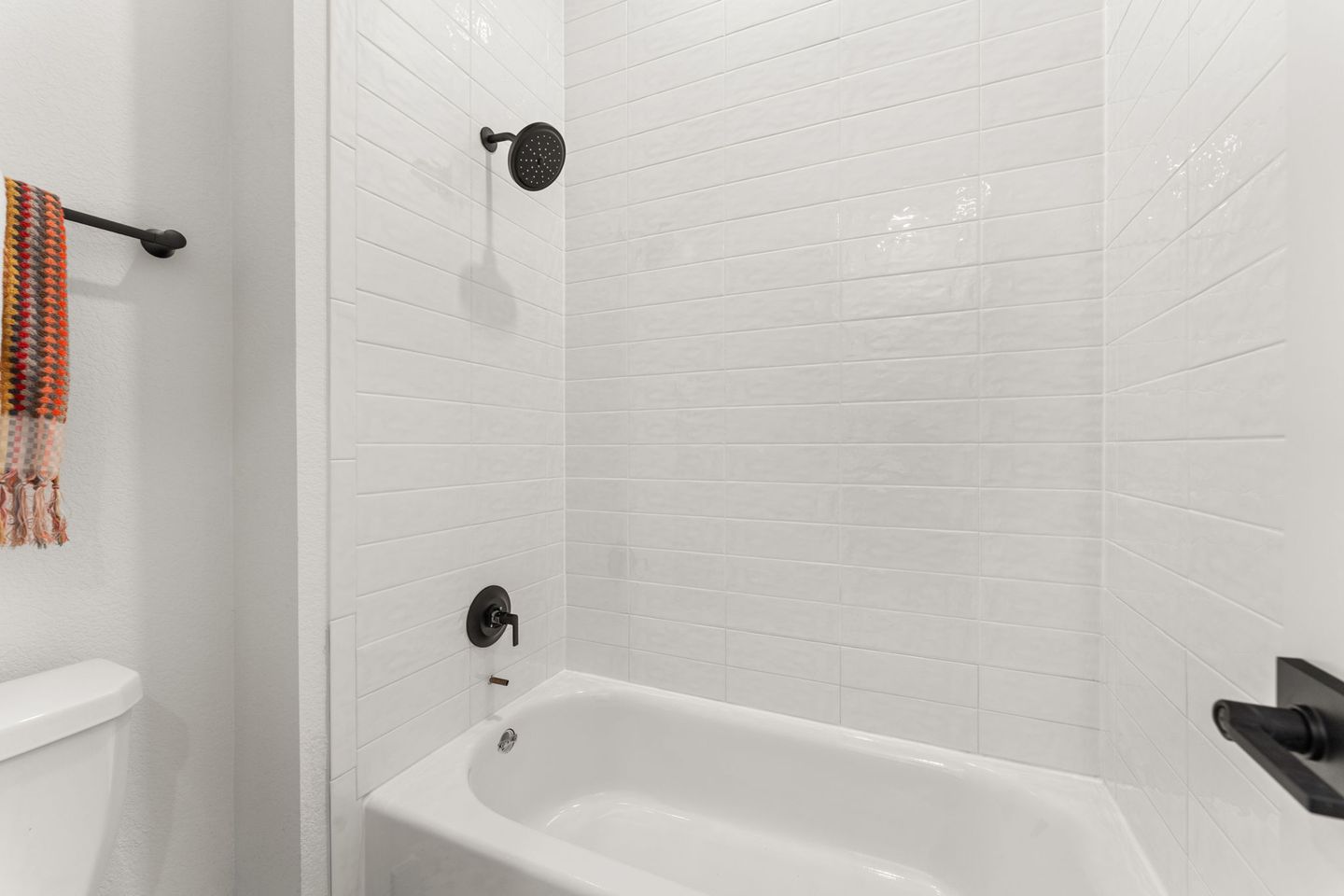 24-web-or-mls-278-milam-crk-dr-(24-of-35).jpg