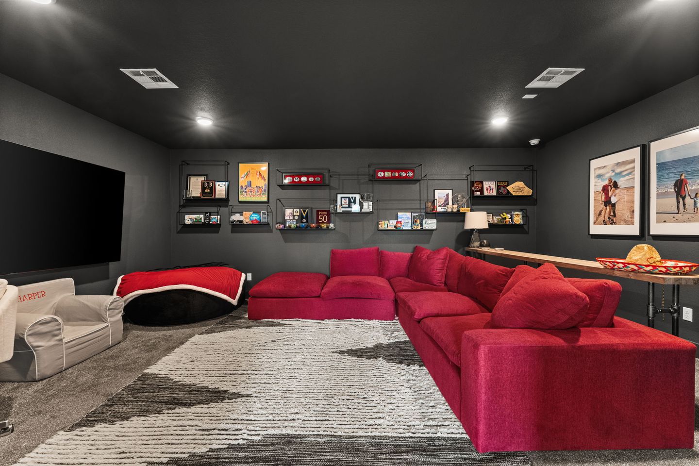 24-web-or-mls-518-toyah-dr-34.jpg