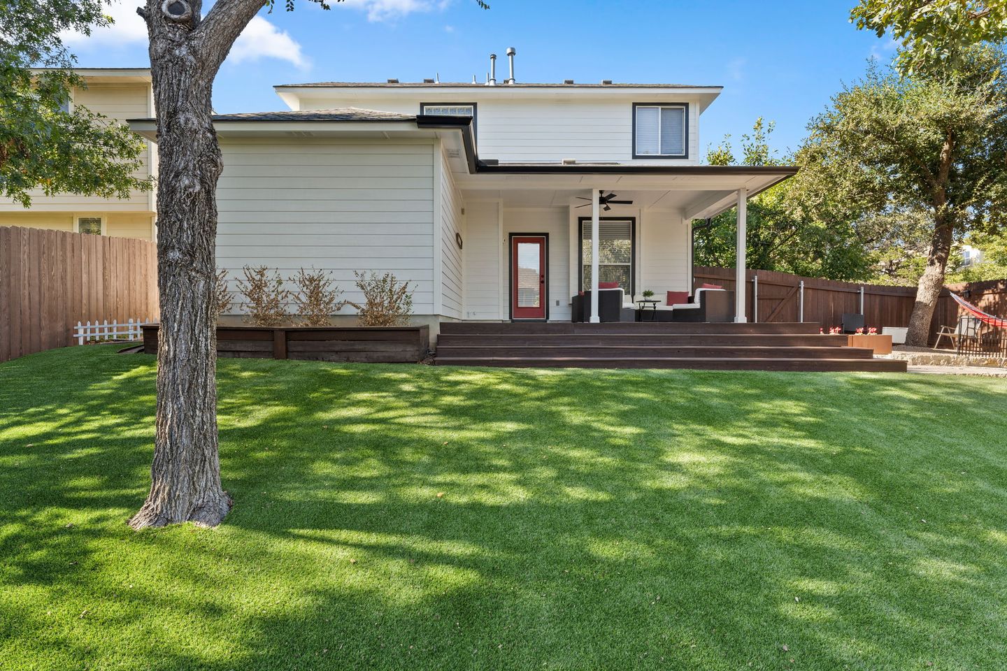 24-web-or-mls-8622-brock-cir-6.jpg