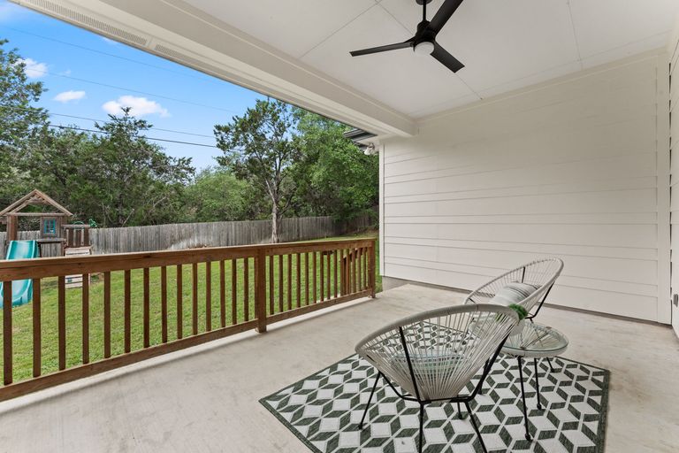 24-web-or-mls-900-lipan-trail-26.jpg