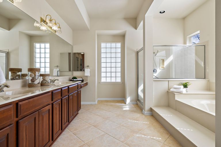 25-web-or-mls-120-durango-trail-kcp-022625---71.jpg