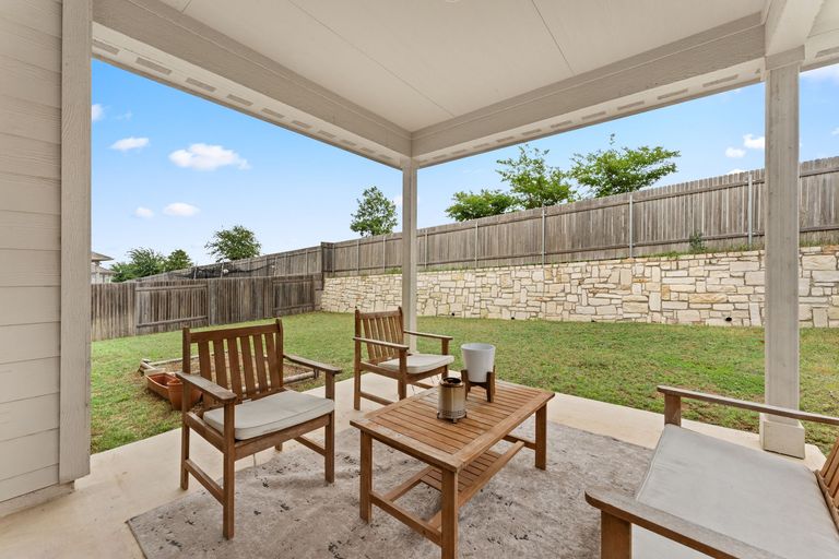 25-web-or-mls-250-eagle-mountain-trl-23.jpg