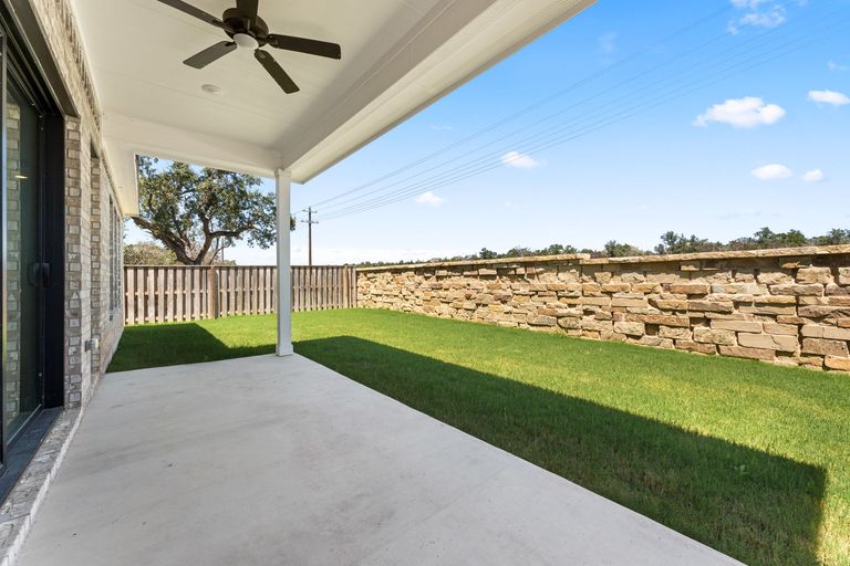 25-web-or-mls-320-millbend-rd-23.jpg
