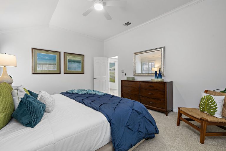 25-web-or-mls-6500-back-bay-ln-kcp-050824---85.jpg