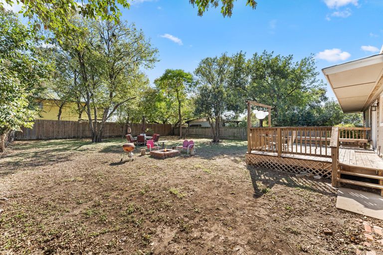 25-web-or-mls-7909-tisdale-dr-22.jpg