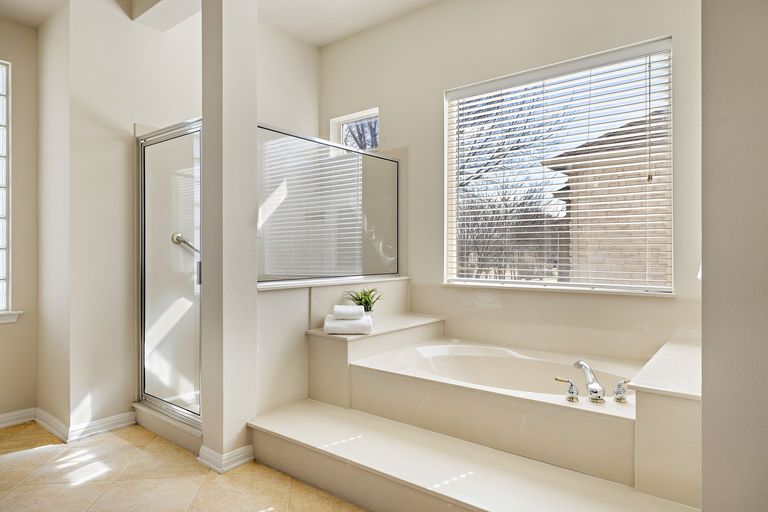 26-web-or-mls-120-durango-trail-kcp-022625---76.jpg