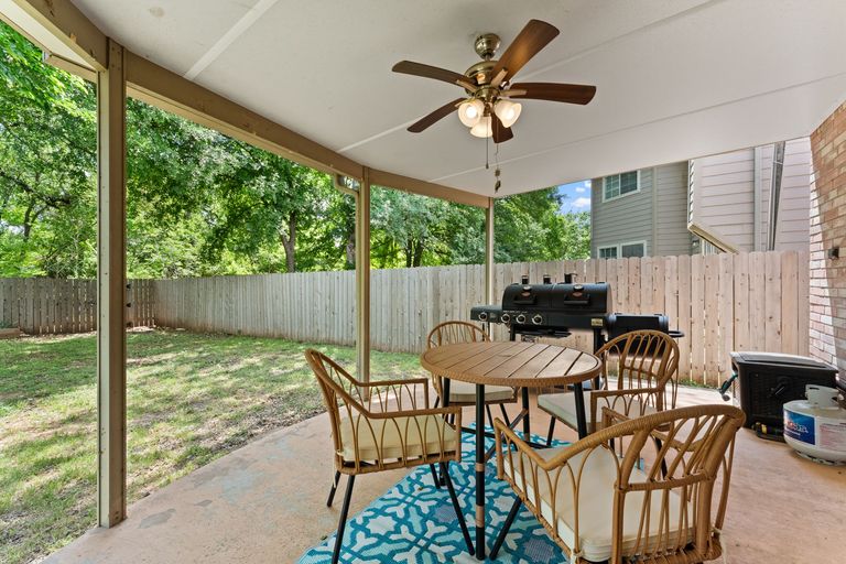 26-web-or-mls-1505-balsam-way-12-1745433785.jpg