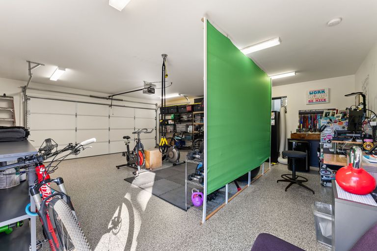 26-web-or-mls-1706-canterbury-st-(26-of-37).jpg