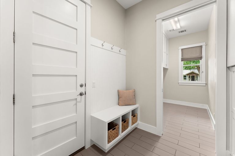 26-web-or-mls-1710-payne-ave-21.jpg