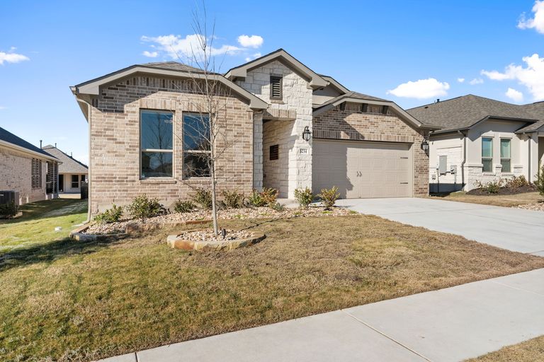 26-web-or-mls-3234-amore-way-(30-of-30).jpg
