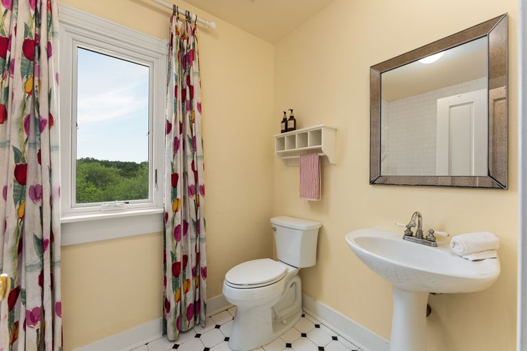 26-web-or-mls-3409-gatlin-creek-rd-(26-of-51).jpg