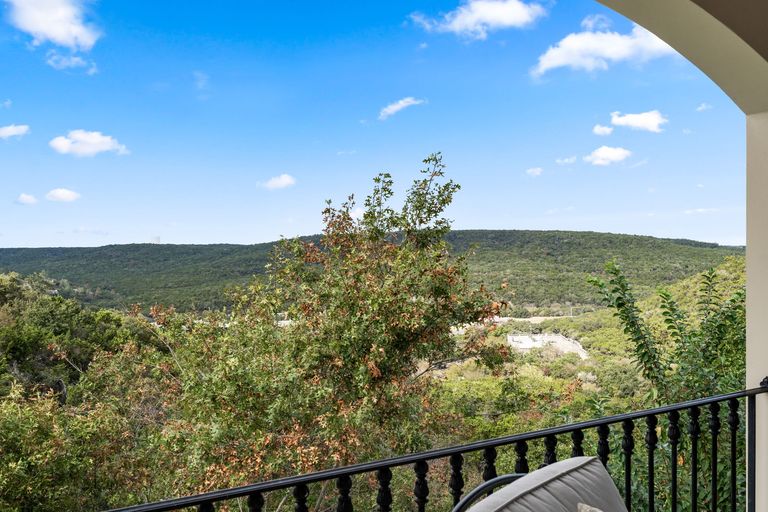 26-web-or-mls-7324-vista-mountain-dr-25.jpg