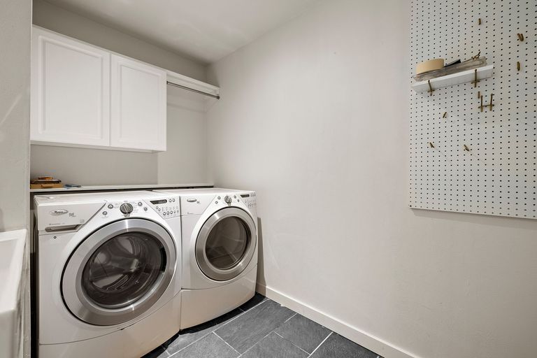 26-web-or-mls-8508-contour-dr-kcp-071726---32.jpg