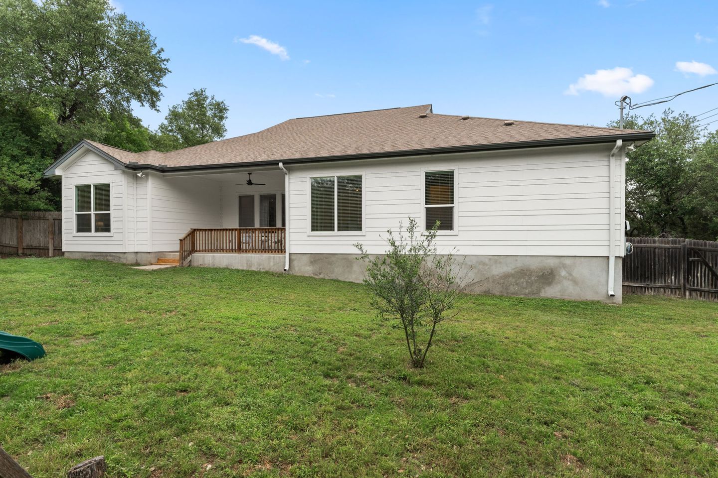 26-web-or-mls-900-lipan-trail-29.jpg