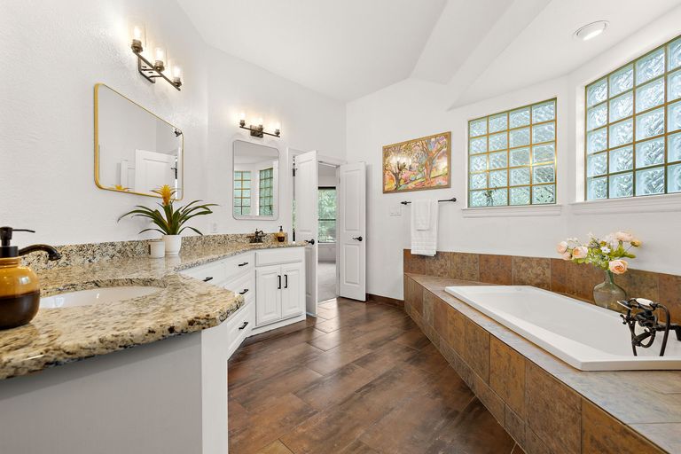 26-web-or-mls-9608-streamside-dr-kcp-061526---68.jpg