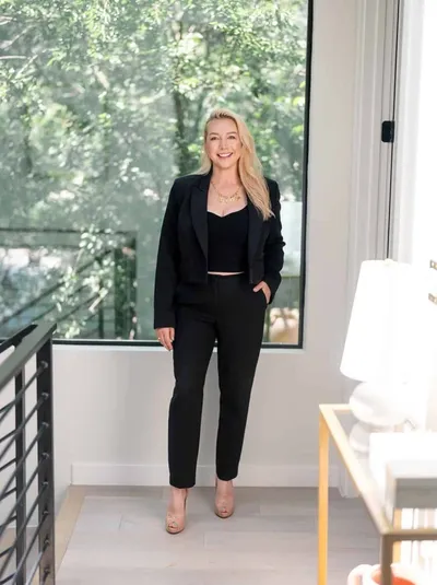 Linda Russell