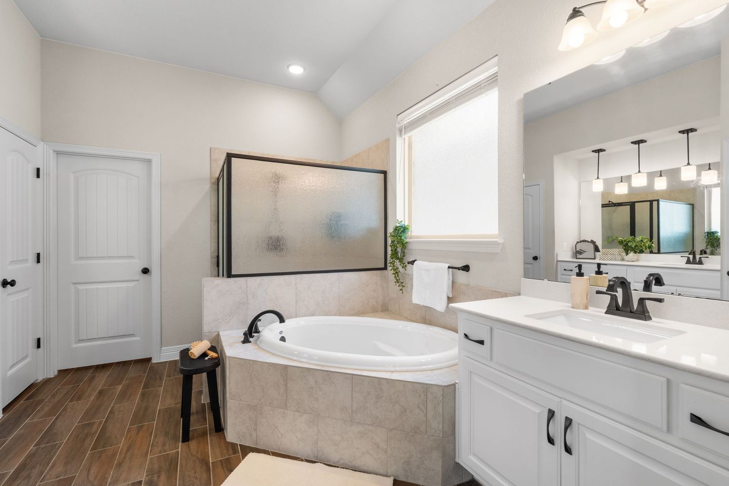 27-web-or-mls-113-tanali-trail.jpg
