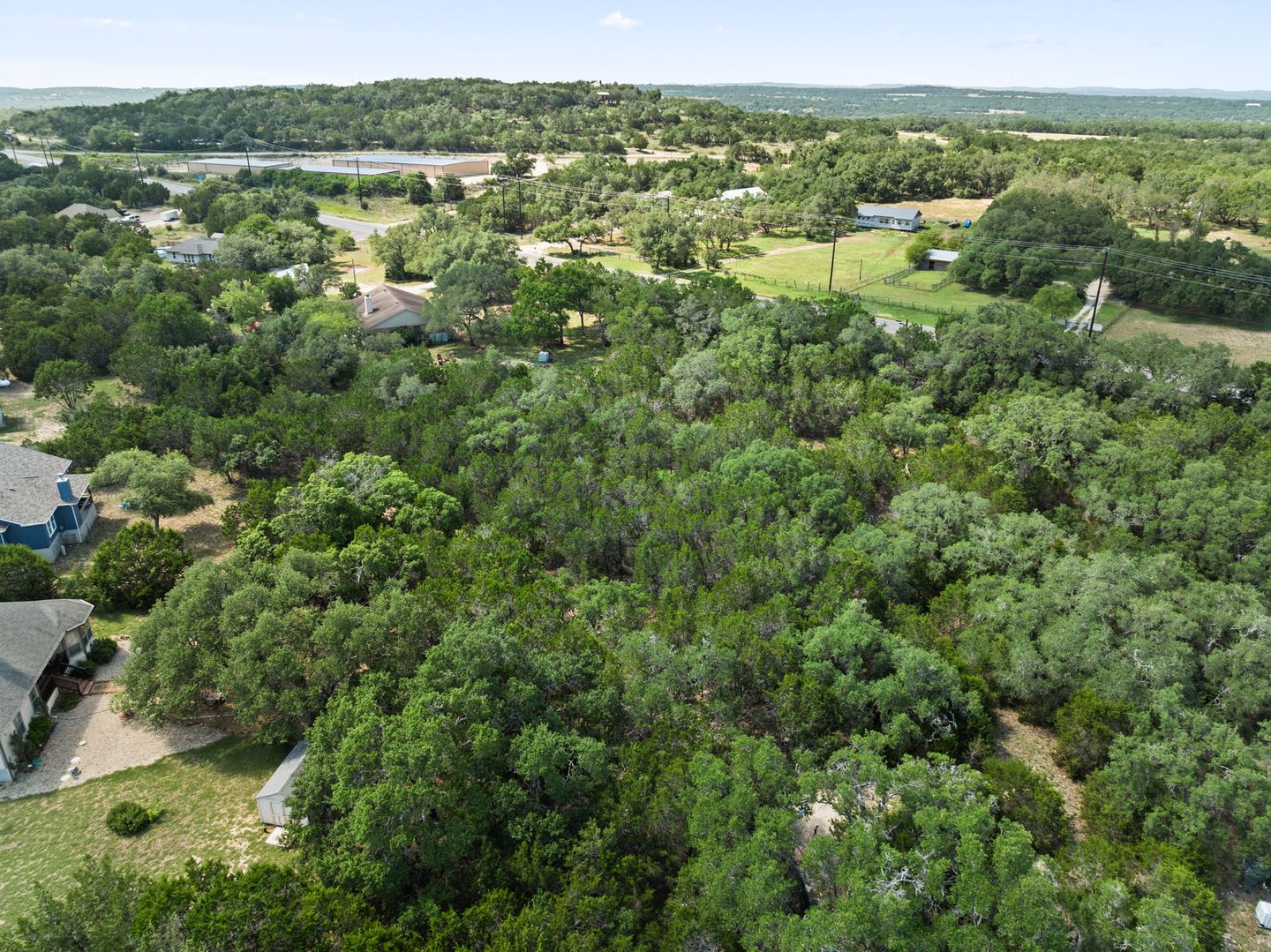 27-web-or-mls-11551-farm-to-market-32-2-2.jpg