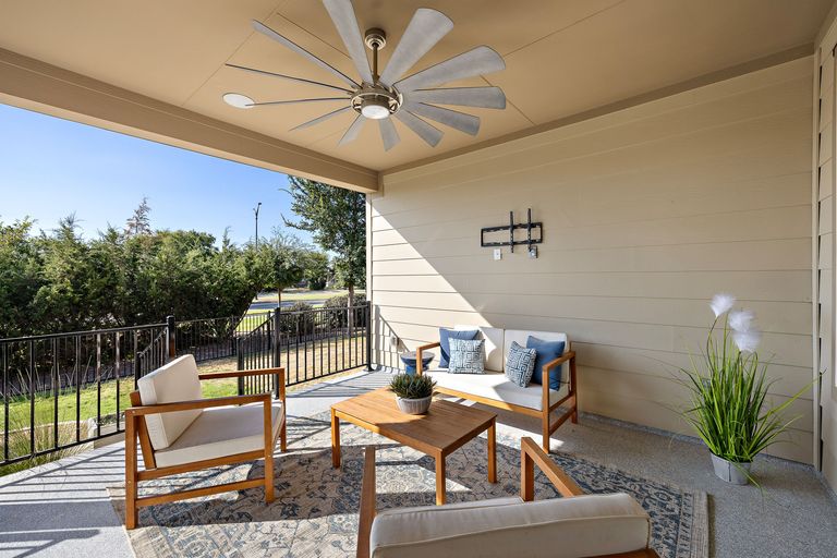 27-web-or-mls-117-spanish-star-st-kcp-090623---110.jpg
