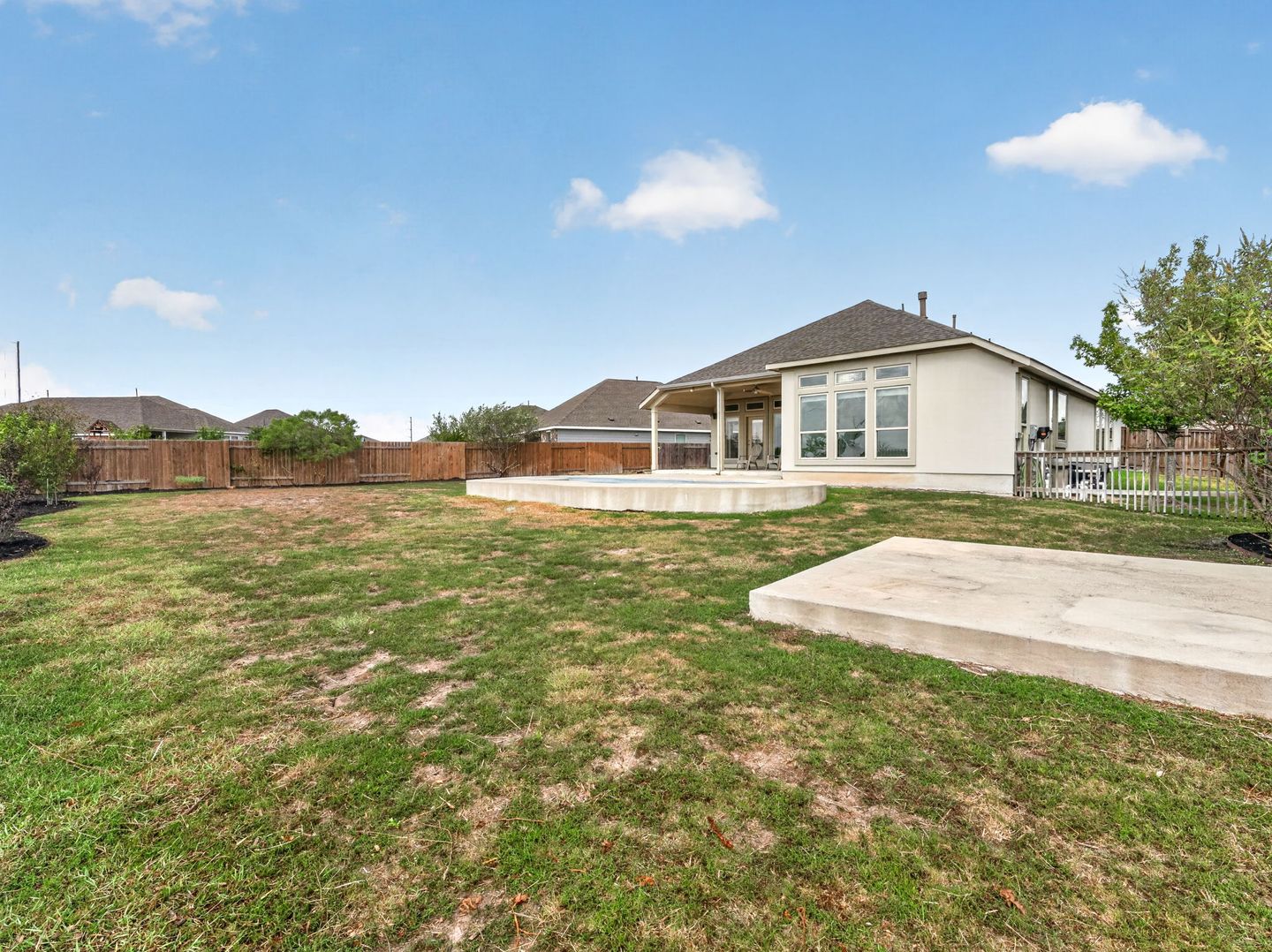 27-web-or-mls-13833-arbor-hill-cove-(24-of-37).jpg