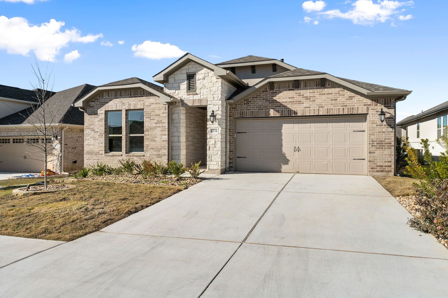 27-web-or-mls-3234-amore-way-(29-of-30).jpg