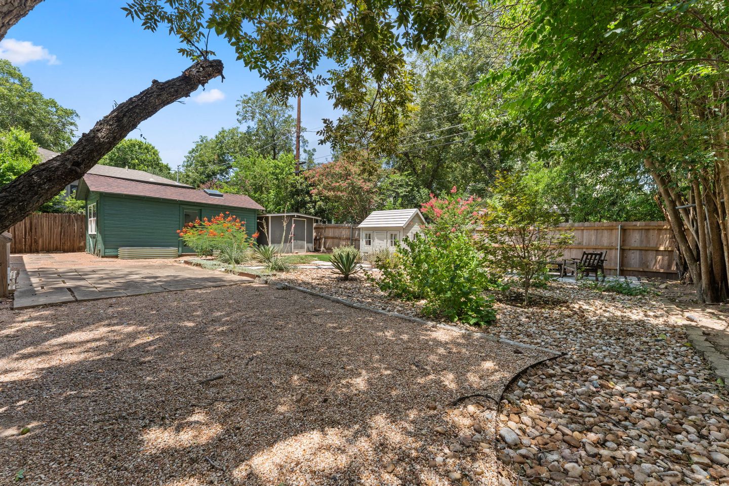 27-web-or-mls-4903-shoal-creek-blvd-(30-of-38).jpg
